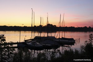 Wohlfühlen | Hamburg | Sonnenuntergang | Alster | Segelboote 3